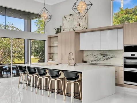 6485 NW 32nd Way Boca Raton FL 33496