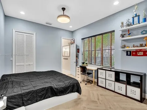 6485 NW 32nd Way Boca Raton FL 33496