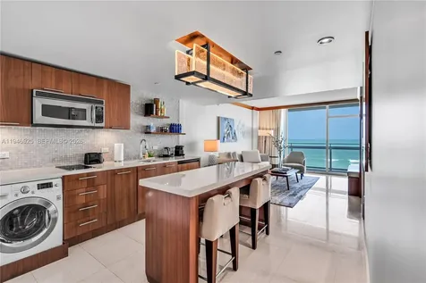 6801 Collins Avenue Miami Beach FL 33141