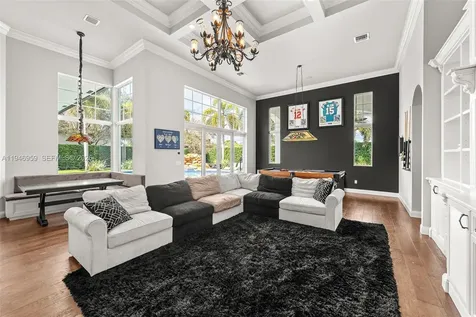 12401 N Stonebrook Circle Davie FL 33330