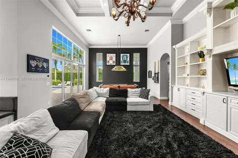 12401 N Stonebrook Circle Davie FL 33330