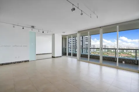 21205 NE 37th Avenue Aventura FL 33180