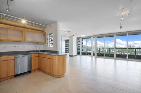 21205 NE 37th Avenue Aventura FL 33180