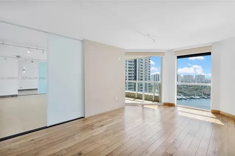 21205 NE 37th Avenue Aventura FL 33180