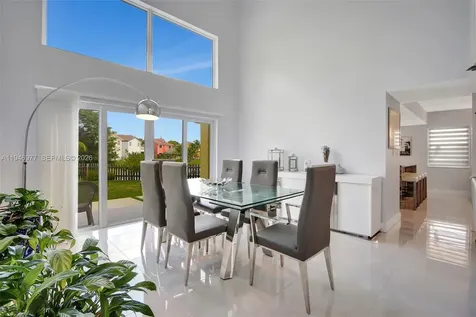 15481 SW 47th Terrace Miami FL 33185