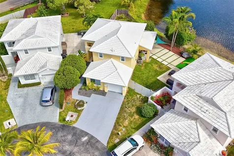 15481 SW 47th Terrace Miami FL 33185