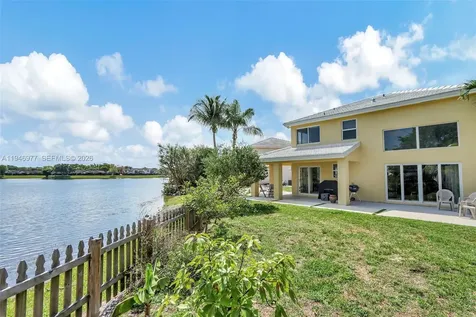 15481 SW 47th Terrace Miami FL 33185