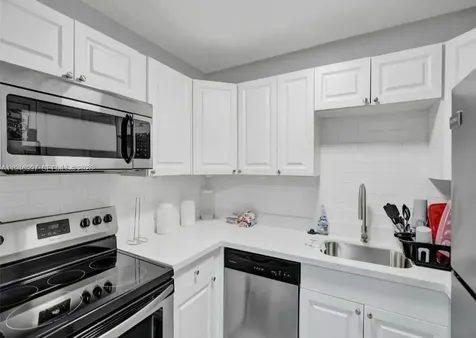 3970 NW 31st Terrace Lauderdale Lakes FL 33309