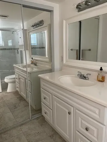 121 SE 3rd Avenue Dania Beach FL 33004