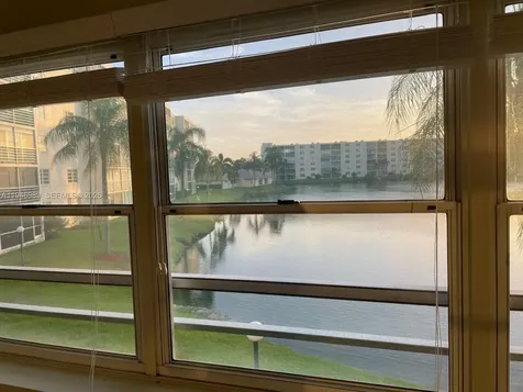 121 SE 3rd Avenue Dania Beach FL 33004