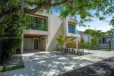 223 NW 51st Street Miami FL 33127