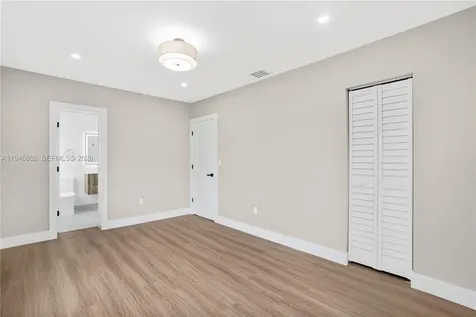 1151 NW 45th Street Miami FL 33127
