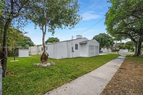 1151 NW 45th Street Miami FL 33127