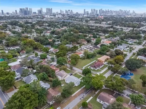 1151 NW 45th Street Miami FL 33127
