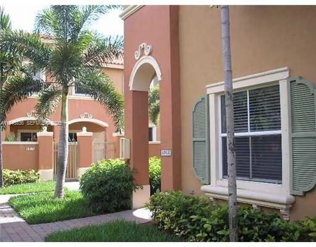 4903 N Harbor Isles Drive Dania Beach FL 33312
