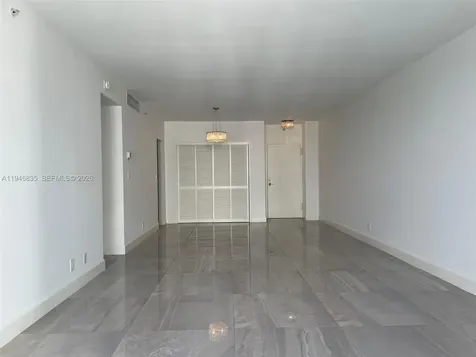 3001 S Ocean Drive Hollywood FL 33019