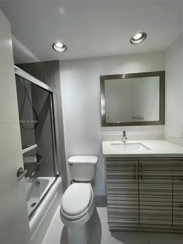 3001 S Ocean Drive Hollywood FL 33019