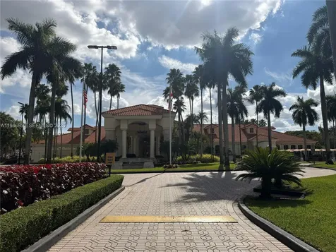 4944 NW 102nd Avenue Doral FL 33178
