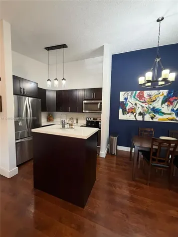 4944 NW 102nd Avenue Doral FL 33178