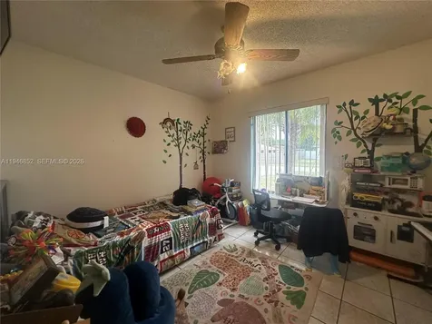 5965 NW 200th Street Hialeah FL 33015