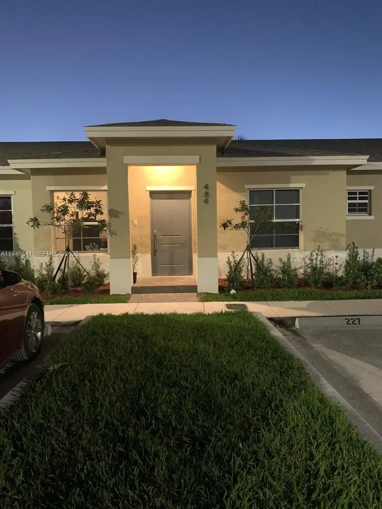 484 NE 4th Avenue Florida City FL 33034