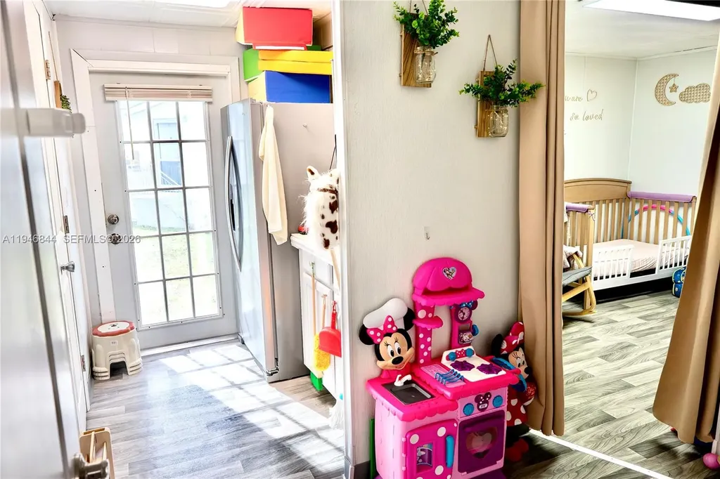 12405 SW 5th Street Fort Lauderdale FL 33325