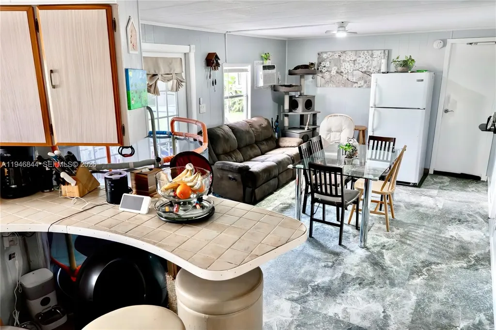 12405 SW 5th Street Fort Lauderdale FL 33325