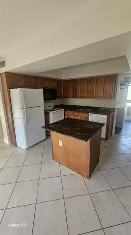 523 SW 1st Court Boynton Beach FL 33435