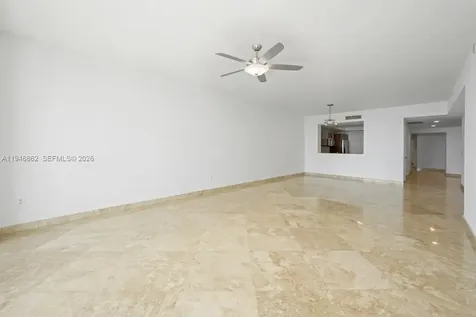 3330 NE 190th Street Aventura FL 33180