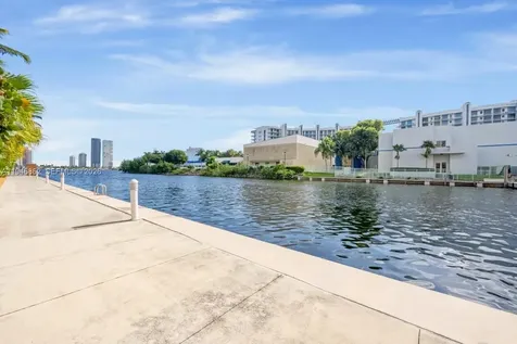 3330 NE 190th Street Aventura FL 33180