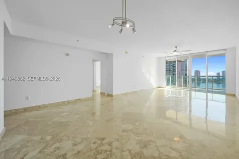 3330 NE 190th Street Aventura FL 33180
