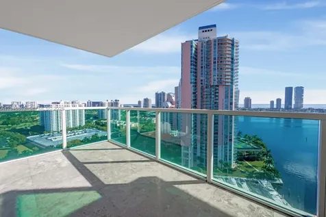 3330 NE 190th Street Aventura FL 33180