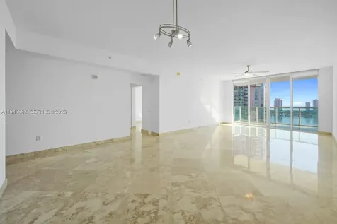 3330 NE 190th Street Aventura FL 33180