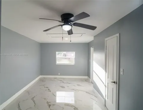 2421 SW 84th Terrace Miramar FL 33025