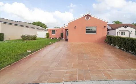 2421 SW 84th Terrace Miramar FL 33025