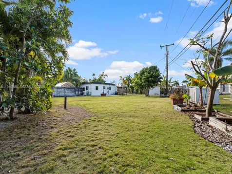 29100 Kentucky Road Homestead FL 33033
