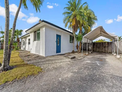 29100 Kentucky Road Homestead FL 33033