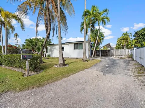 29100 Kentucky Road Homestead FL 33033