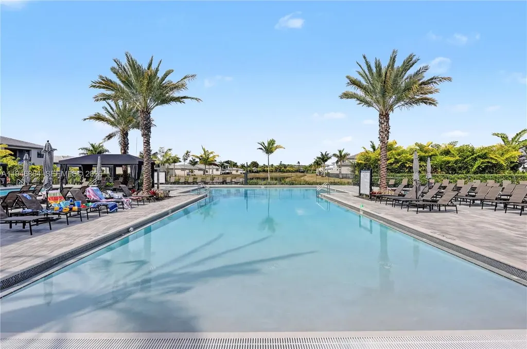 8371 Essex Country Club Drive Boca Raton FL 33434