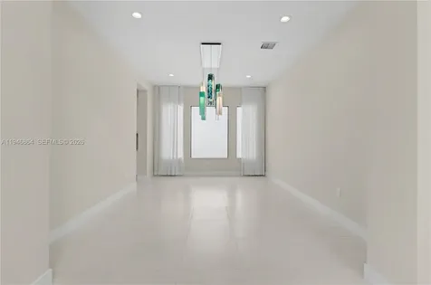 8371 Essex Country Club Drive Boca Raton FL 33434