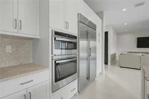 8371 Essex Country Club Drive Boca Raton FL 33434