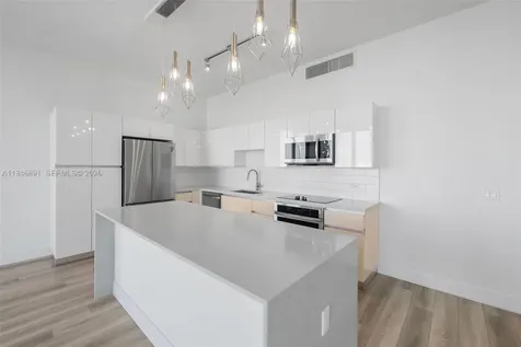 101 Diplomat Parkway Hallandale Beach FL 33009