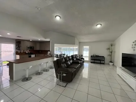 600 SE 25th Lane Homestead FL 33033