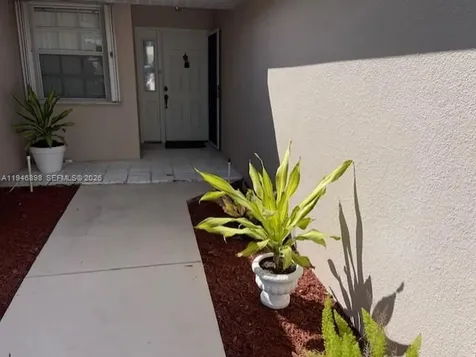 600 SE 25th Lane Homestead FL 33033