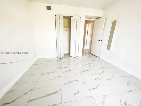6395 Bay Club Drive Fort Lauderdale FL 33308