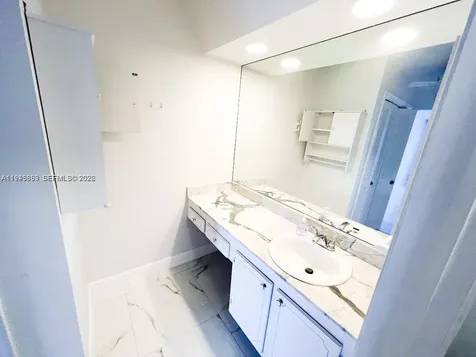 6395 Bay Club Drive Fort Lauderdale FL 33308