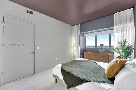 650 NE 32nd Street Miami FL 33137