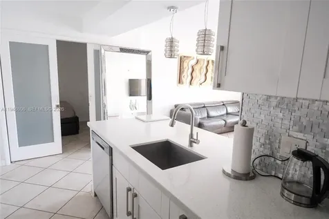 19701 E Country Club Drive Aventura FL 33180