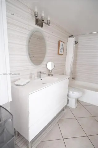 19701 E Country Club Drive Aventura FL 33180