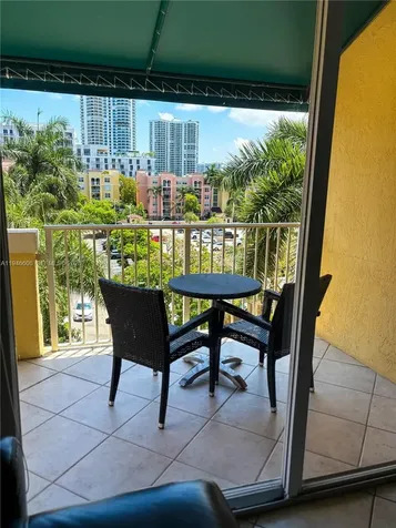19701 E Country Club Drive Aventura FL 33180